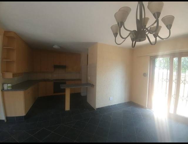 3 BEDROOM PROPERTY TO RENT IN DALPARK EXT 11